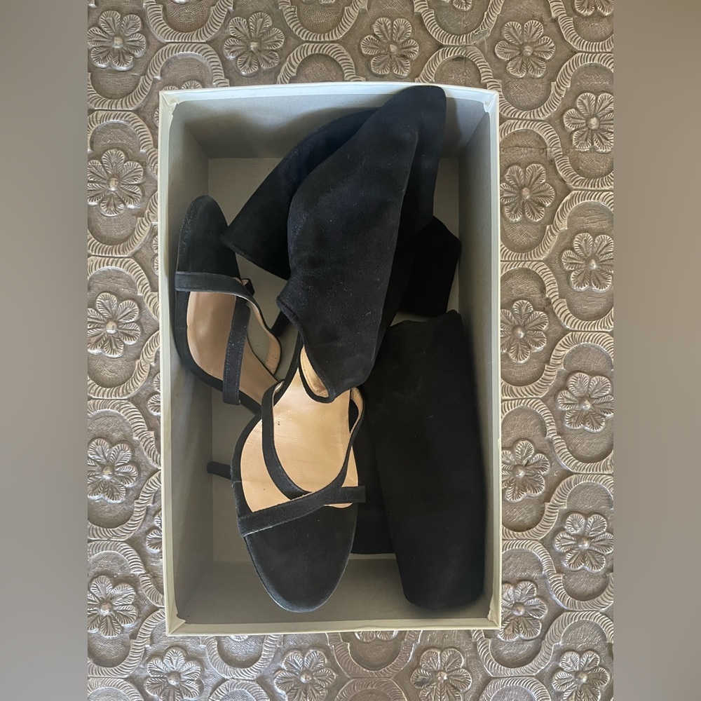 Bootie Shoe - Picture 6 of 7
